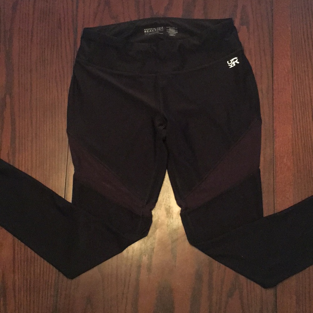 Kenneth Cole yoga pants
